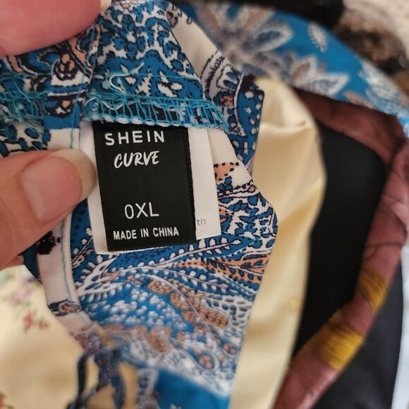 Blue‎ Silky Bandana Style Wrap Top Ties in the Back Summer Blouse Shein Size XL - Picture 5 of 5